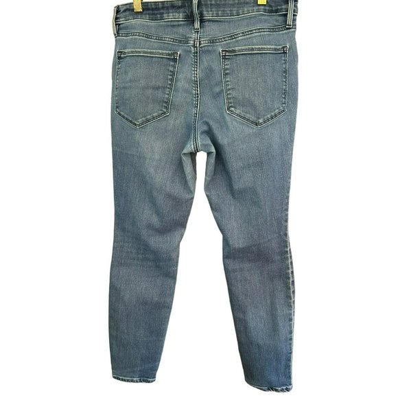 Athleta Women's Medium Wash Sculptek Denim Jeans Size 10P - Picture 3 of 5